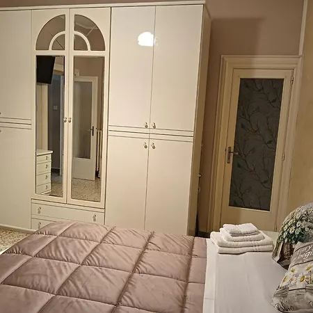 Casa La Rosa Apartment *